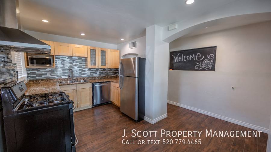 House for rent at 2901 N Miller Rd, Scottsdale, AZ 85257