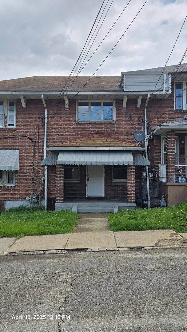 Townhouse for rent at 1007 Wool St, Duquesne, PA 15110