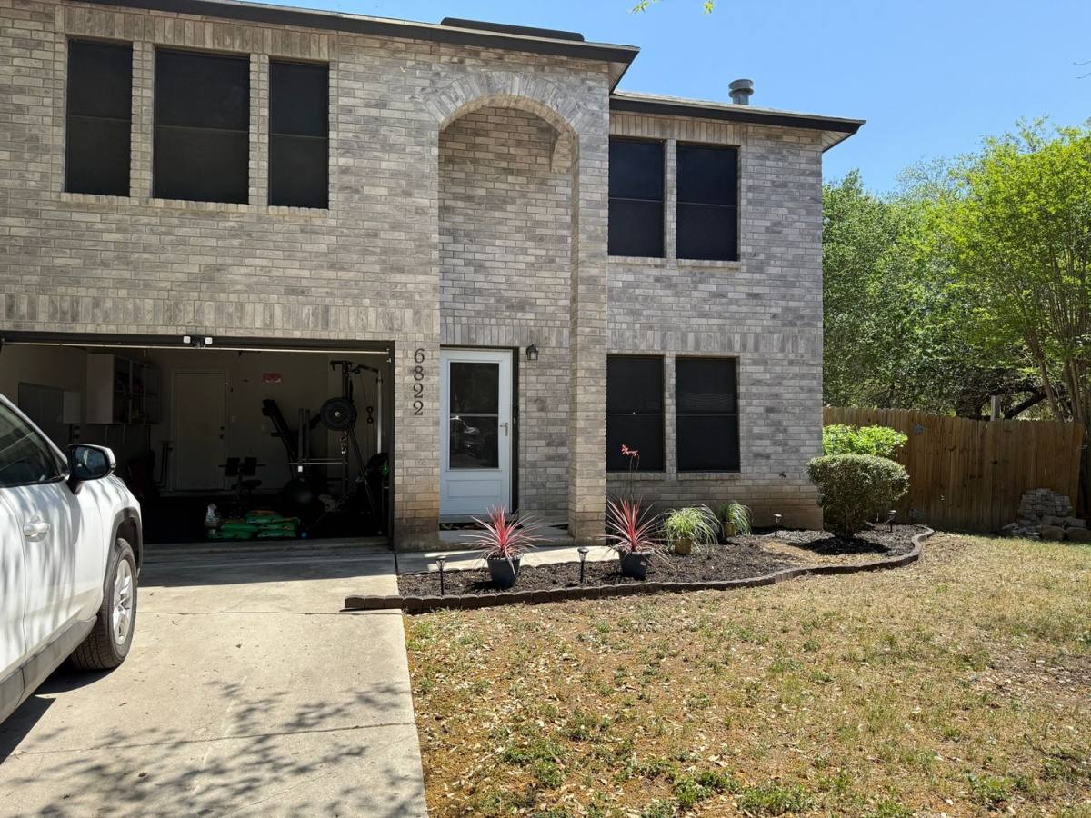 House for rent at 6822 Barton Rock Lane, San Antonio, TX 78239