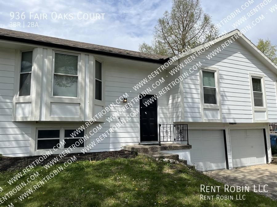 House for rent at 936 Fair Oaks Court, Liberty, MO 64068
