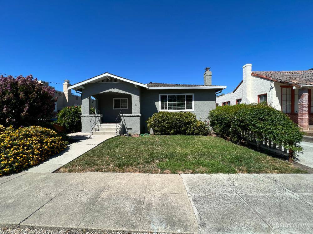 House for rent at 1145 Cleveland St, Redwood City, CA 94061