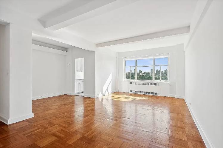 Apartment for rent at 295 Central Park W, New York, NY 10024