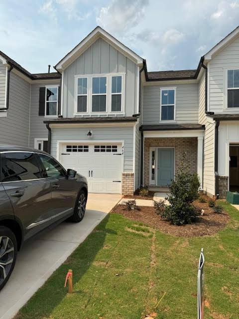 Townhouse for rent at 464 Glen Clova Dr, Raleigh, NC 27603