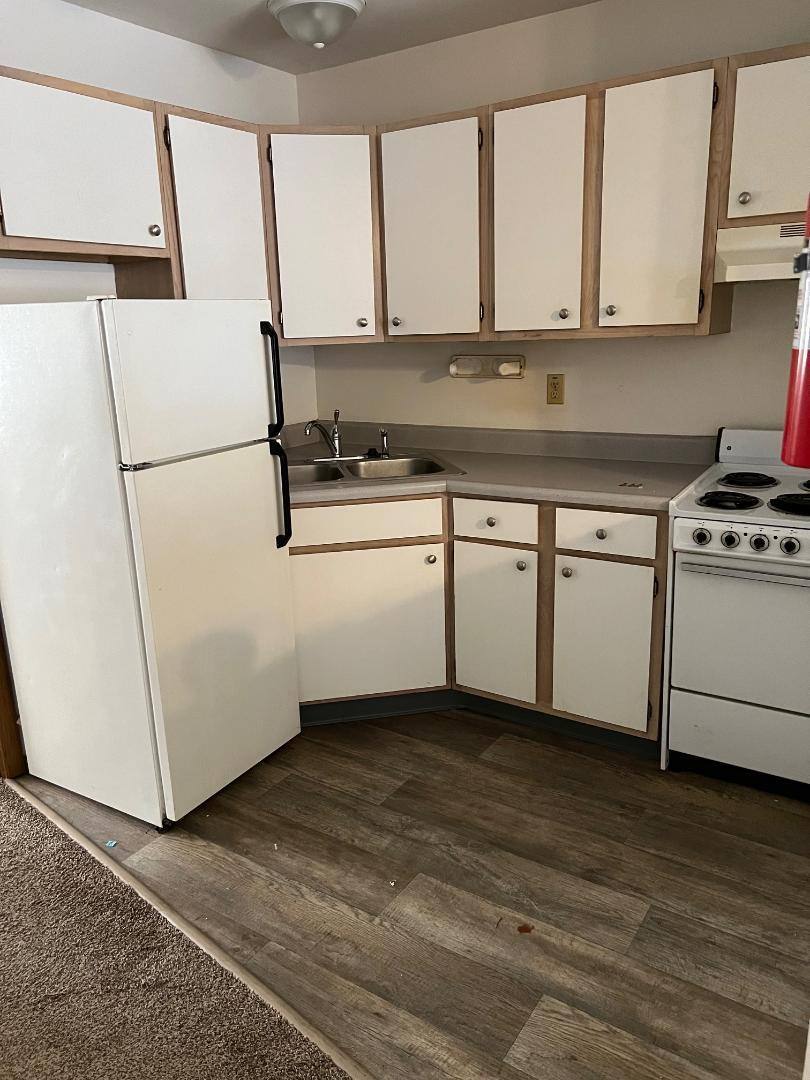 Apartment for rent at 307 S 1st St #1, Marshalltown, IA 50158