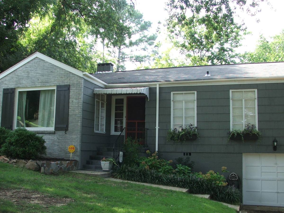 House for rent at 1000 Drexel Dr, Birmingham, AL 35209