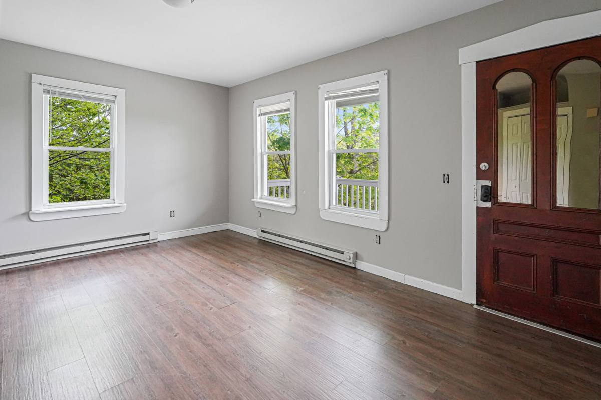 Apartment for rent at 1-3 Oak St, Clinton, MA 01510