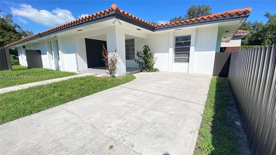 1321 SW 14th St, Miami, FL 33145