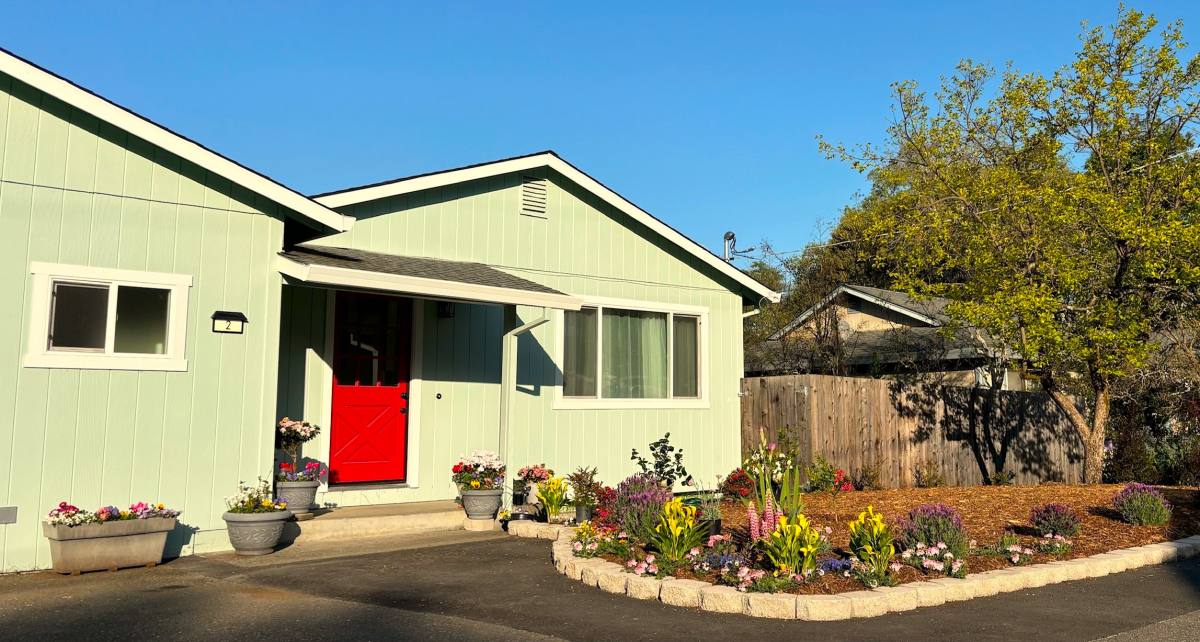 House for rent at 2 Hallin Dr, Santa Rosa, CA 95409