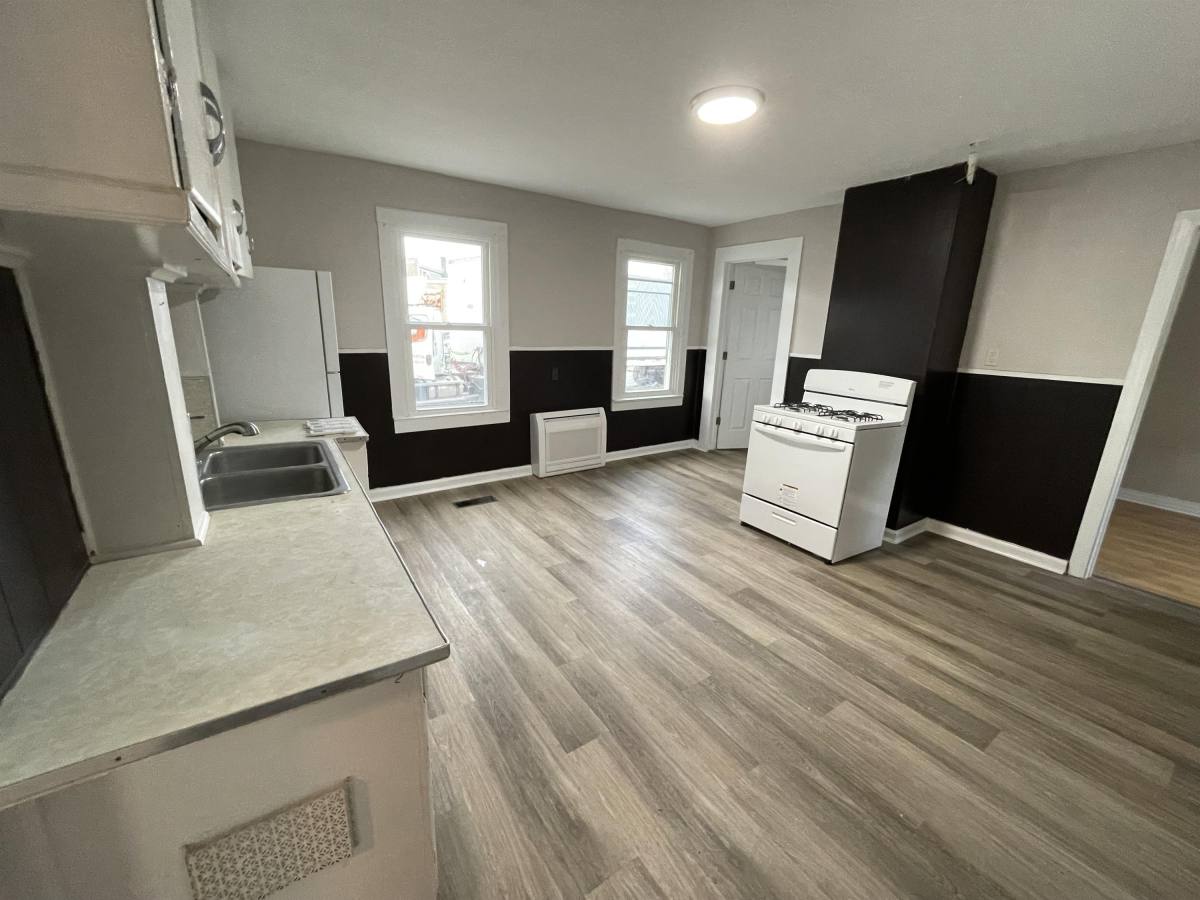 Apartment for rent at 256 Wahconah St, Pittsfield, MA 01201