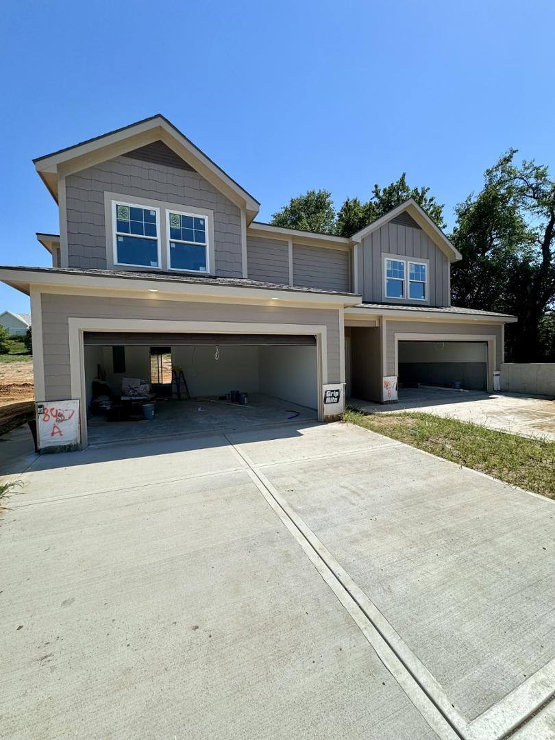 House for rent at 8437 Valley Spring Dr #1, De Soto, KS 66018