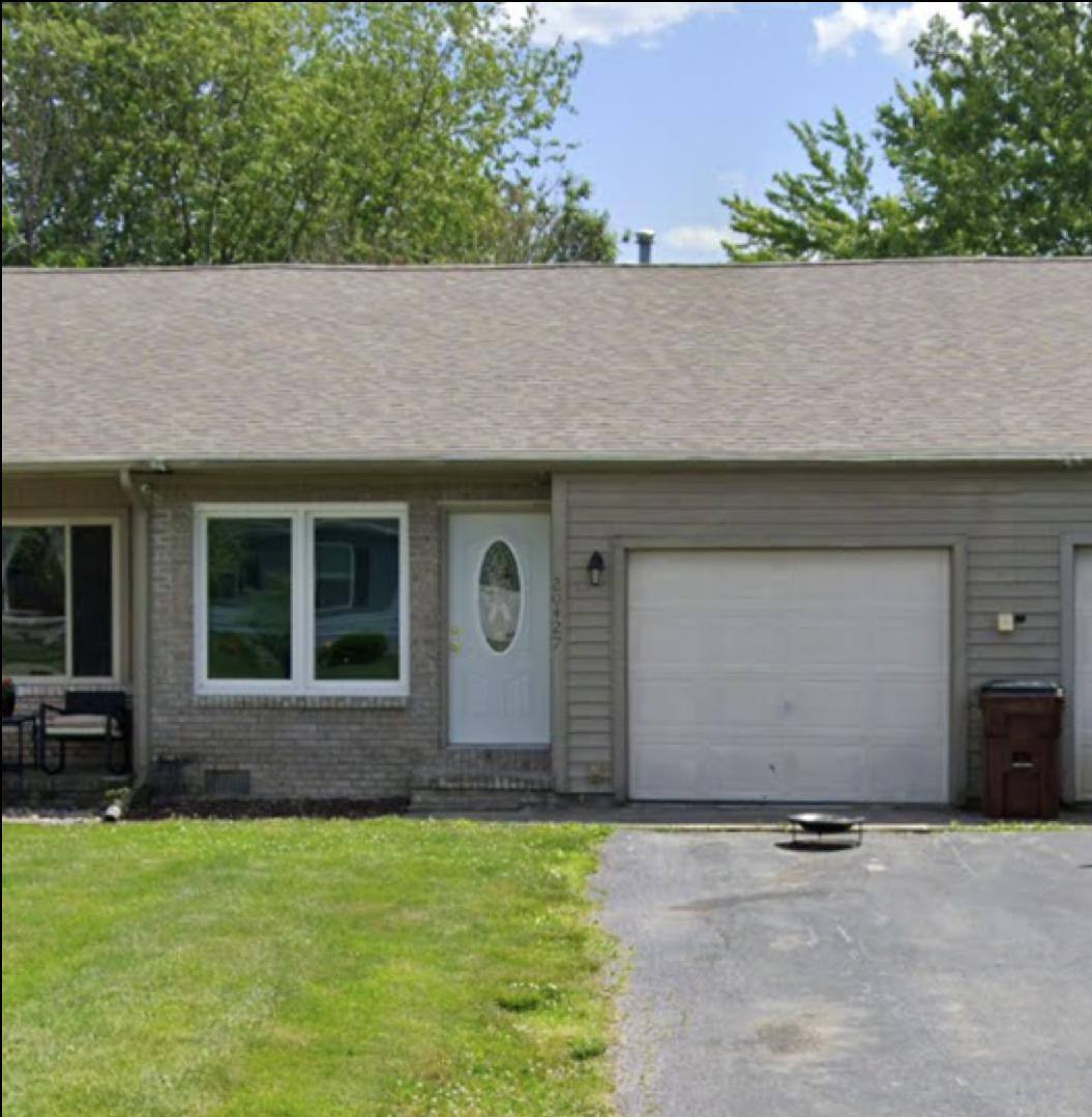 Townhouse for rent at 20403 Brooke Lane #20431, Weston, OH 43569