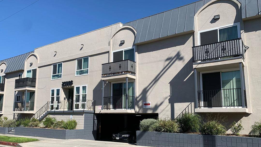 Apartment for rent at Ocean Pacific, 23906 Ocean Ave, Torrance, CA 90505