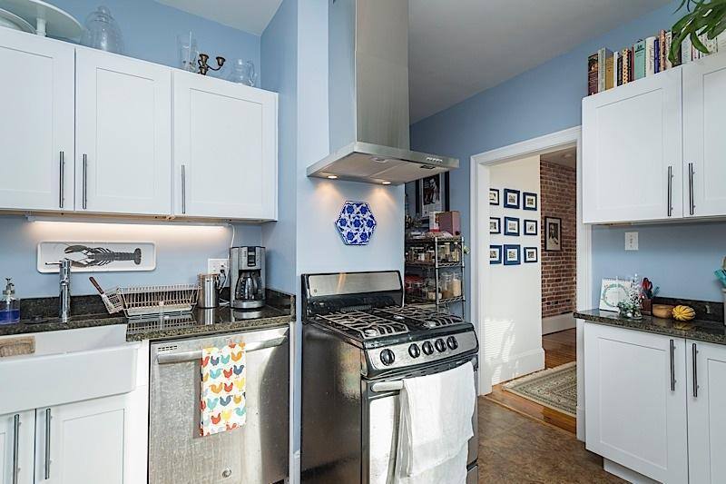 Apartment for rent at 137 Columbia St #U1, Cambridge, MA 02139