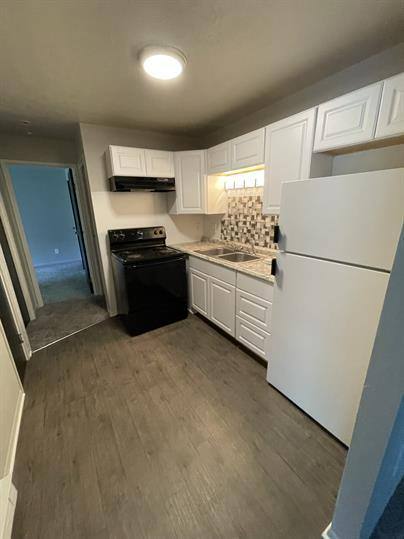 Apartment for rent at Royal Sentry, 2850 Harrison Ave #2, Cincinnati, OH 45211