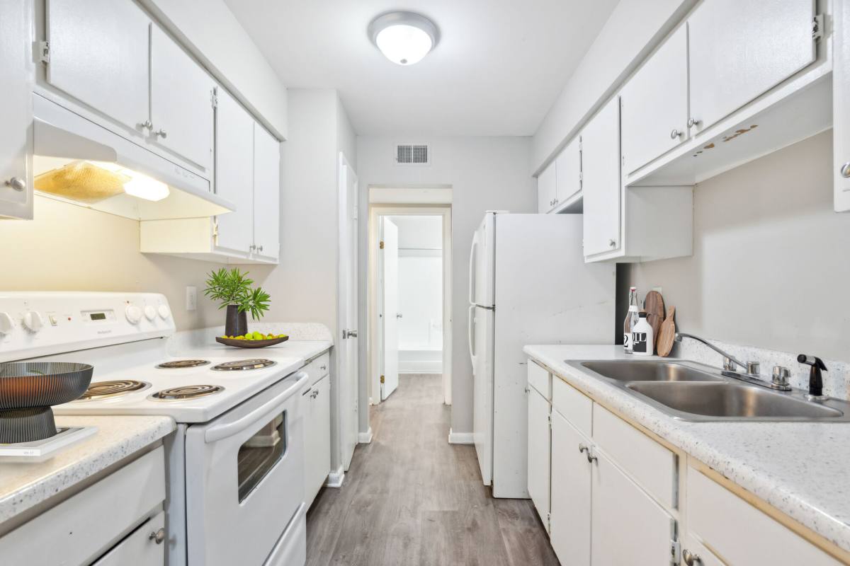 Apartment for rent at Oak Meadows, 2500 Deanna Circle, Oak Grove, KY 42262