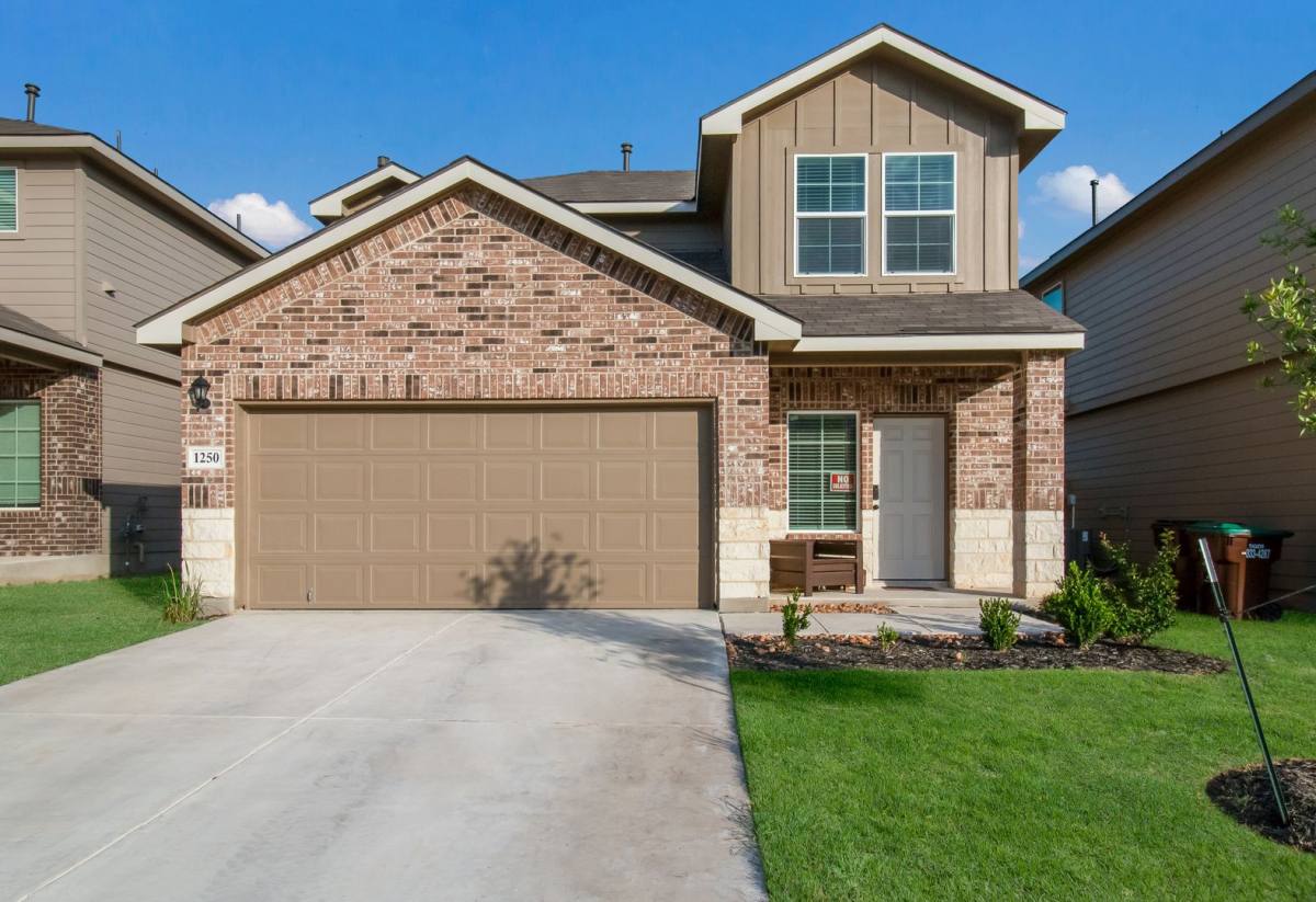 House for rent at 1250 Yellow Warbler Run, San Antonio, TX 78253