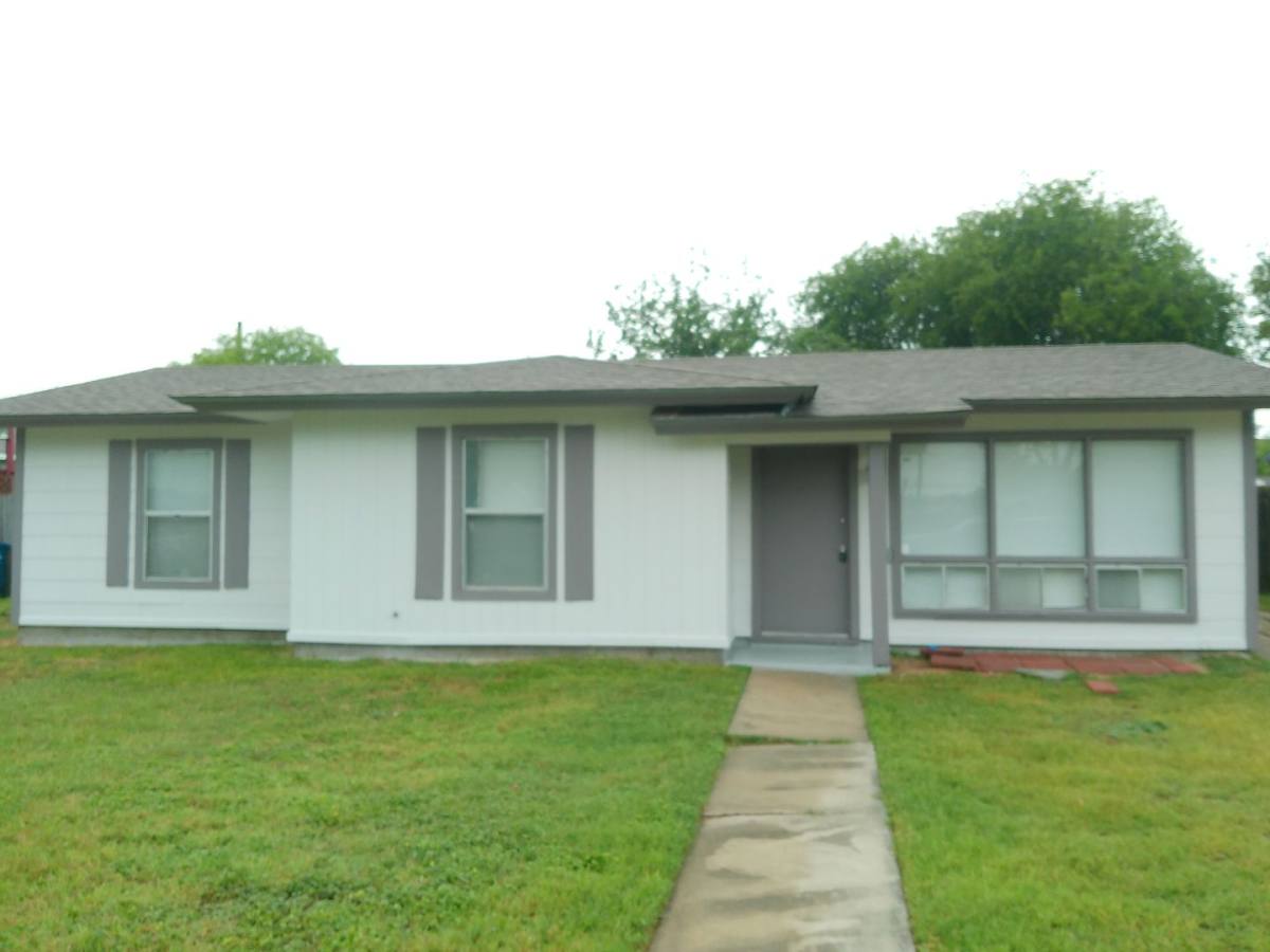 House for rent at 4833 Mokry Dr, Corpus Christi, TX 78415