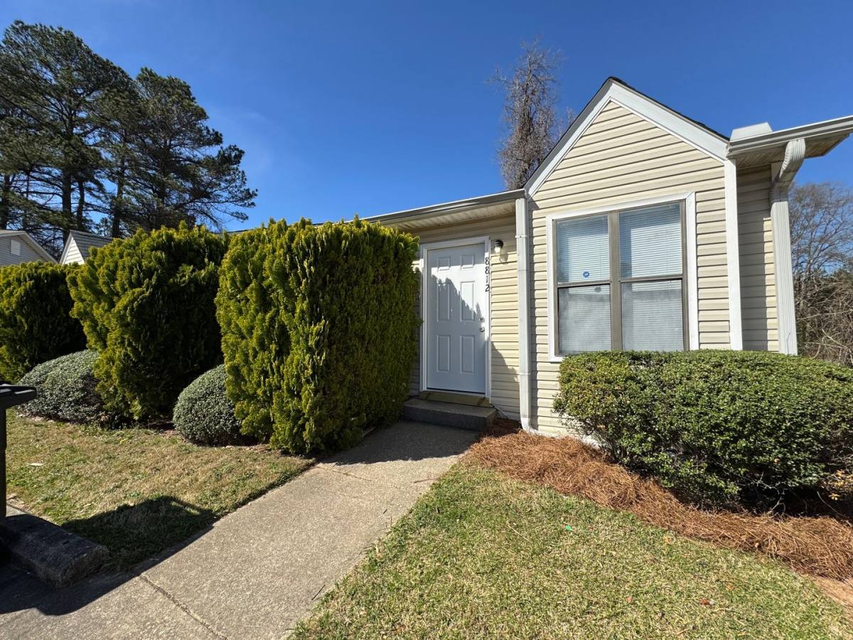 Apartment for rent at 8824 8826 Ridgemoore Court, Douglasville, GA 30134