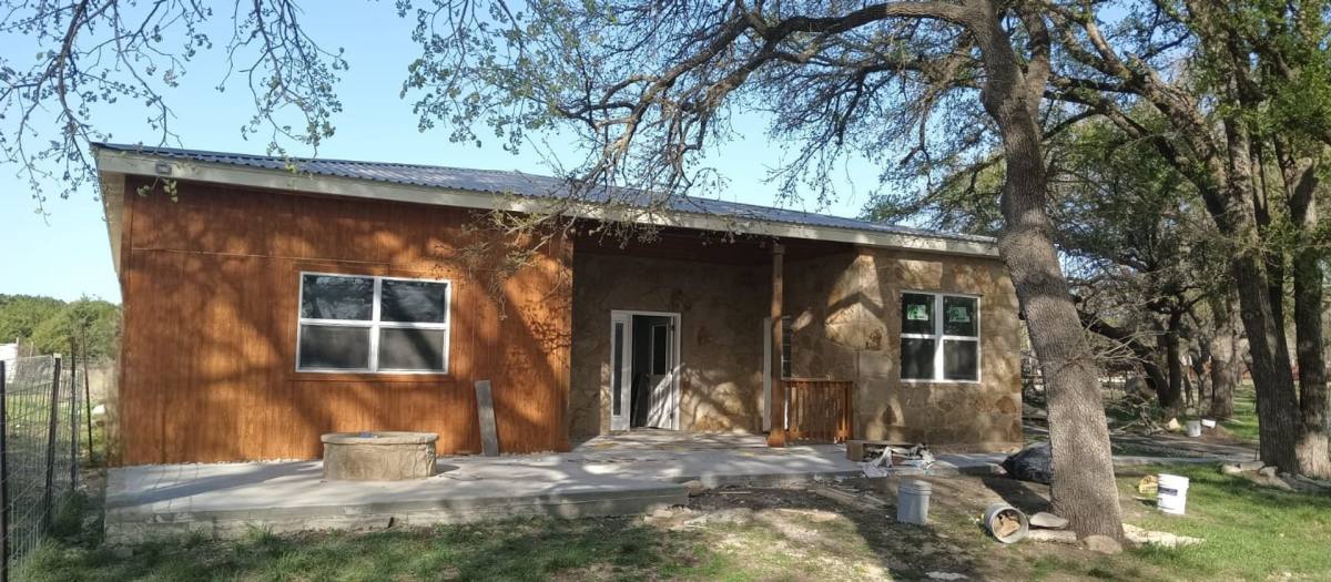 House for rent at 305 Remuda Dr, Liberty Hill, TX 78642
