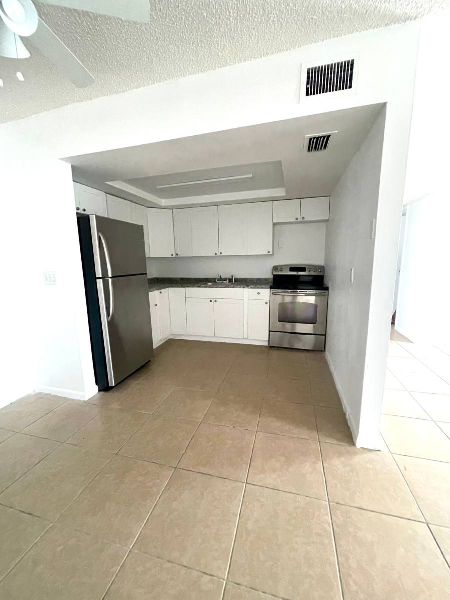 Apartment for rent at 1909 N Haverhill Rd #12, West Palm Beach, FL 33417