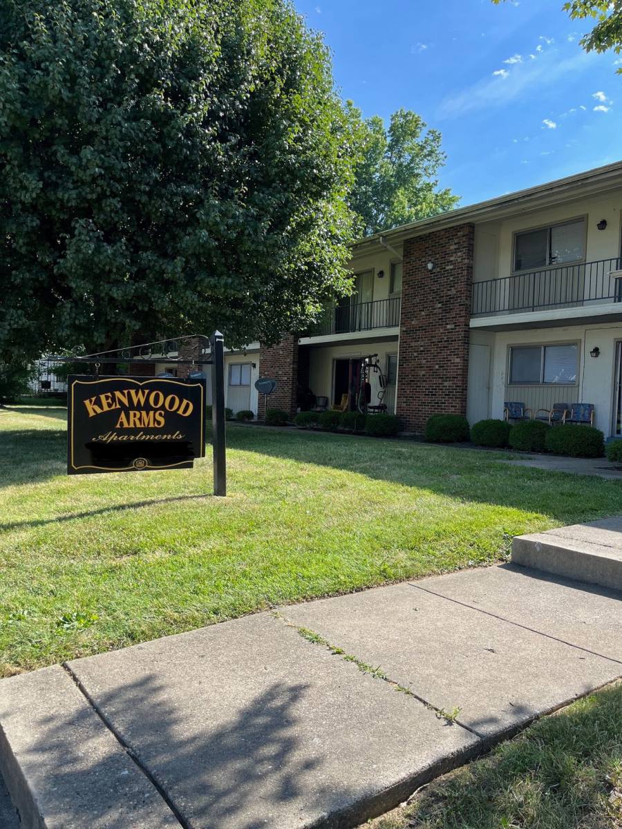 Apartment for rent at 104 Kenwood Court, Louisville, KY 40214