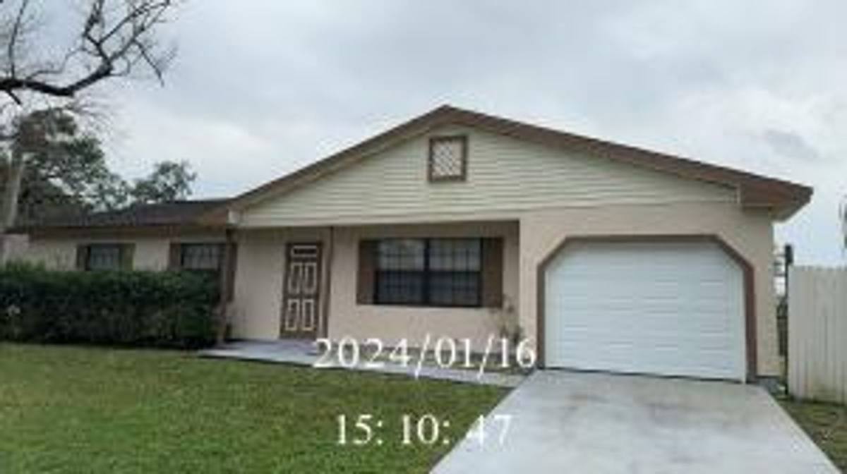 House for rent at 460 Trier Rd NW, Palm Bay, FL 32907