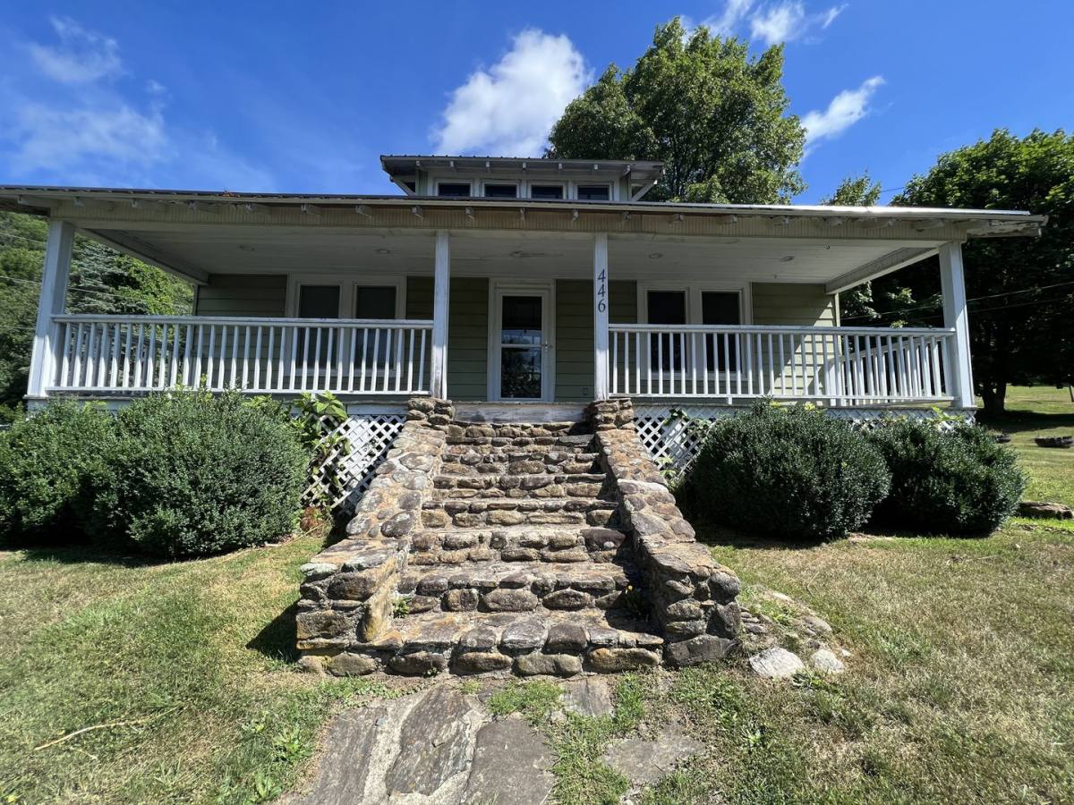 House for rent at 446 Green St, Boone, NC 28607