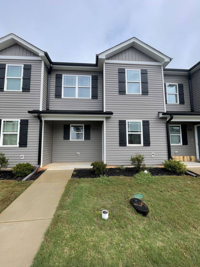 Townhouse for rent at 1082 Peony Lane, Youngsville, NC 27596