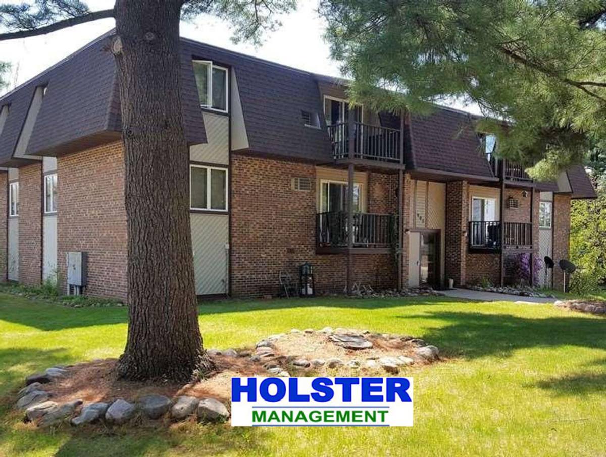 Apartment for rent at 905 S 48th Ave, Wausau, WI 54401