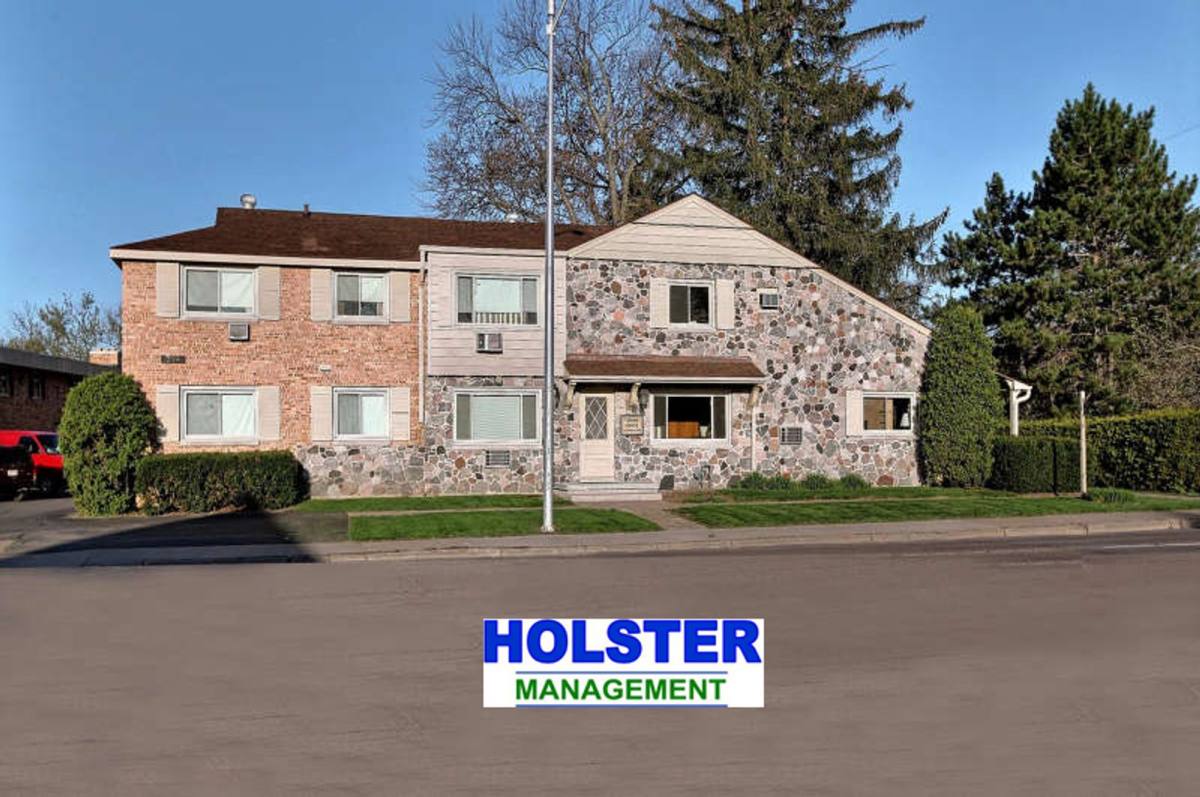 Apartment for rent at 914 Grand Ave, Wausau, WI 54403