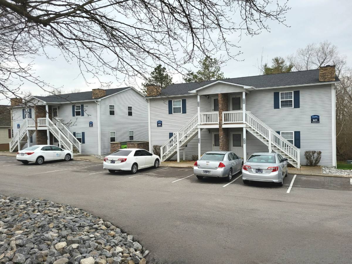 Apartment for rent at 1671 Sparta Highway, Crossville, TN 38572