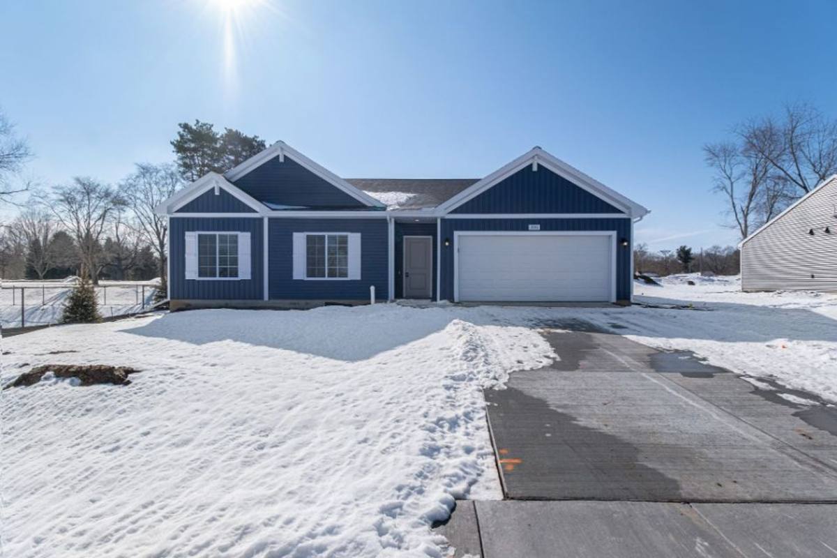 House for rent at 1801 Bluff Ridge Court, Portage, MI 49002