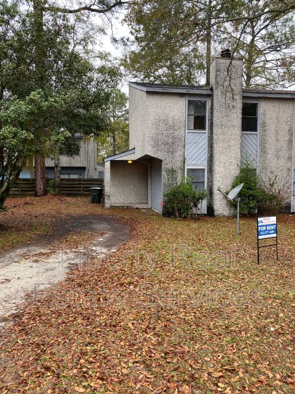 Apartment for rent at 1067 Kelly Dr, Hinesville, GA 31313