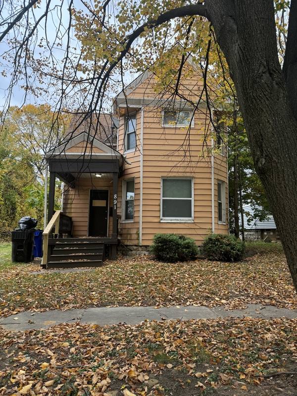 House for rent at 891 E 149th St, Cleveland, OH 44110