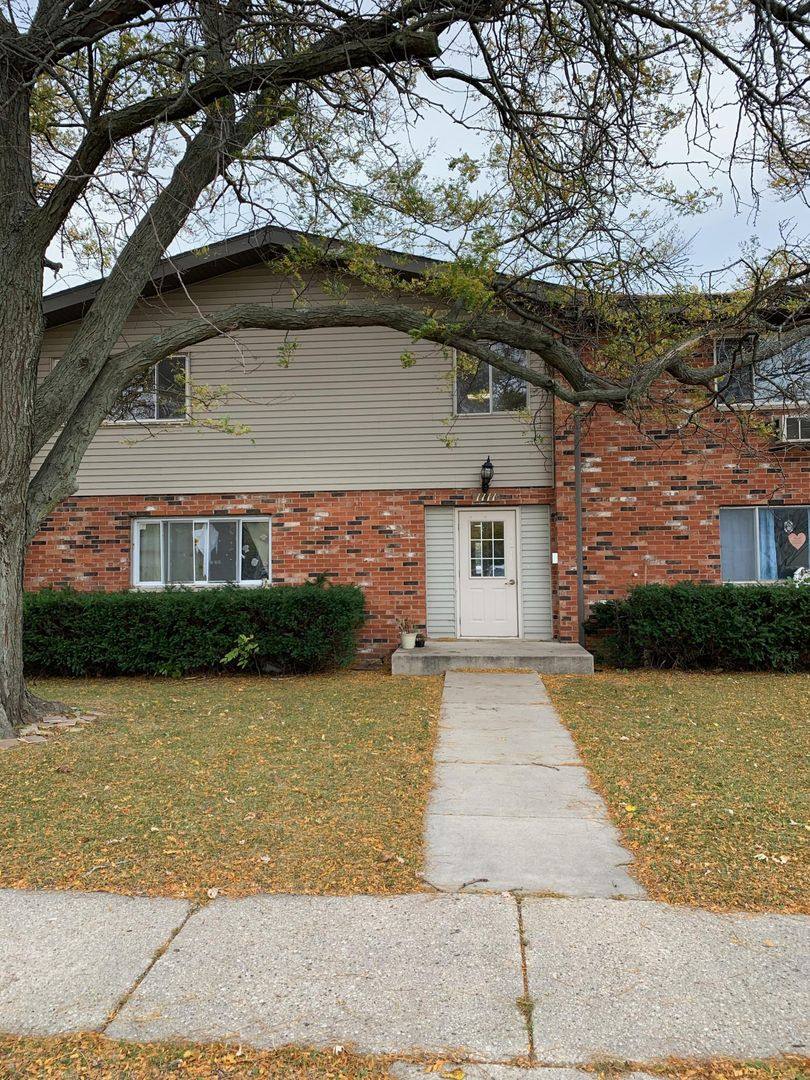 Apartment for rent at 1019 6th St, Belvidere, IL 61008