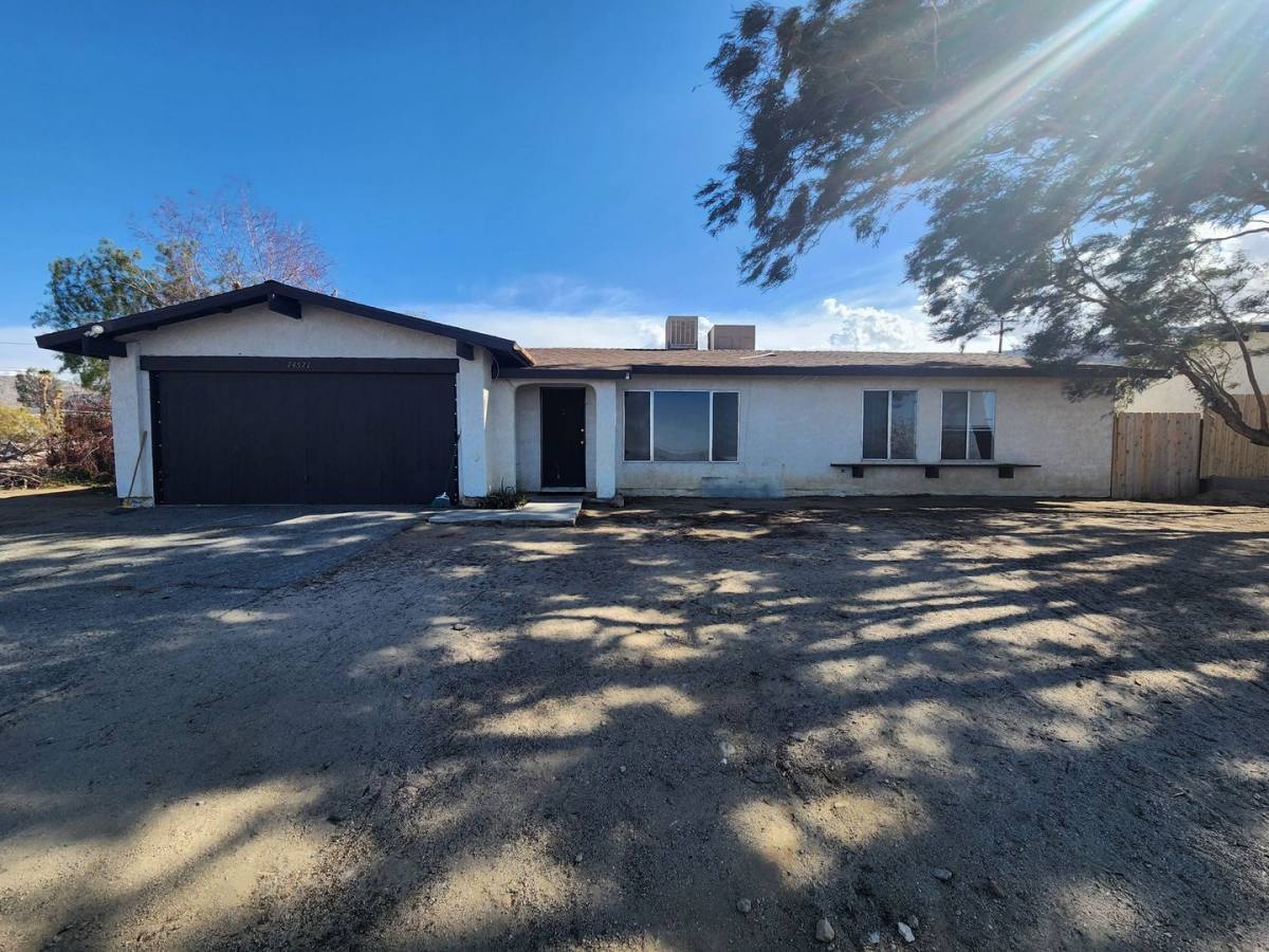 House for rent at 74571 Sunrise Dr, Twentynine Palms, CA 92277