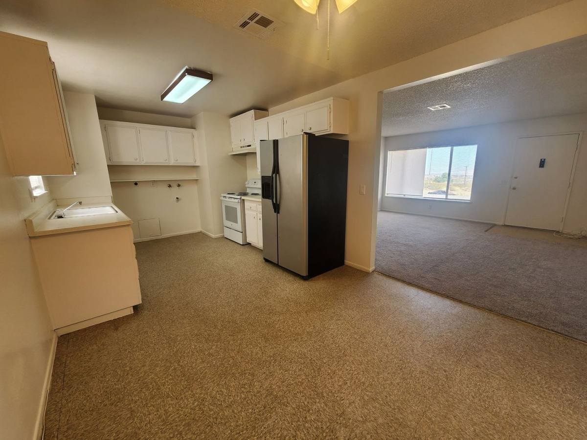 House for rent at 74571 Sunrise Dr, Twentynine Palms, CA 92277