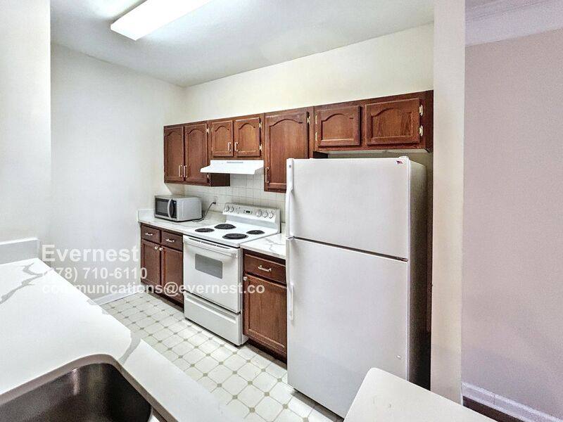 Condo for rent at 2700 Pine Tree Rd NE #1103, Atlanta, GA 30324