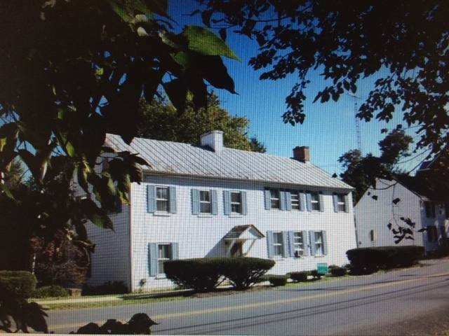 Apartment for rent at 313 W German, Shepherdstown, WV 25443