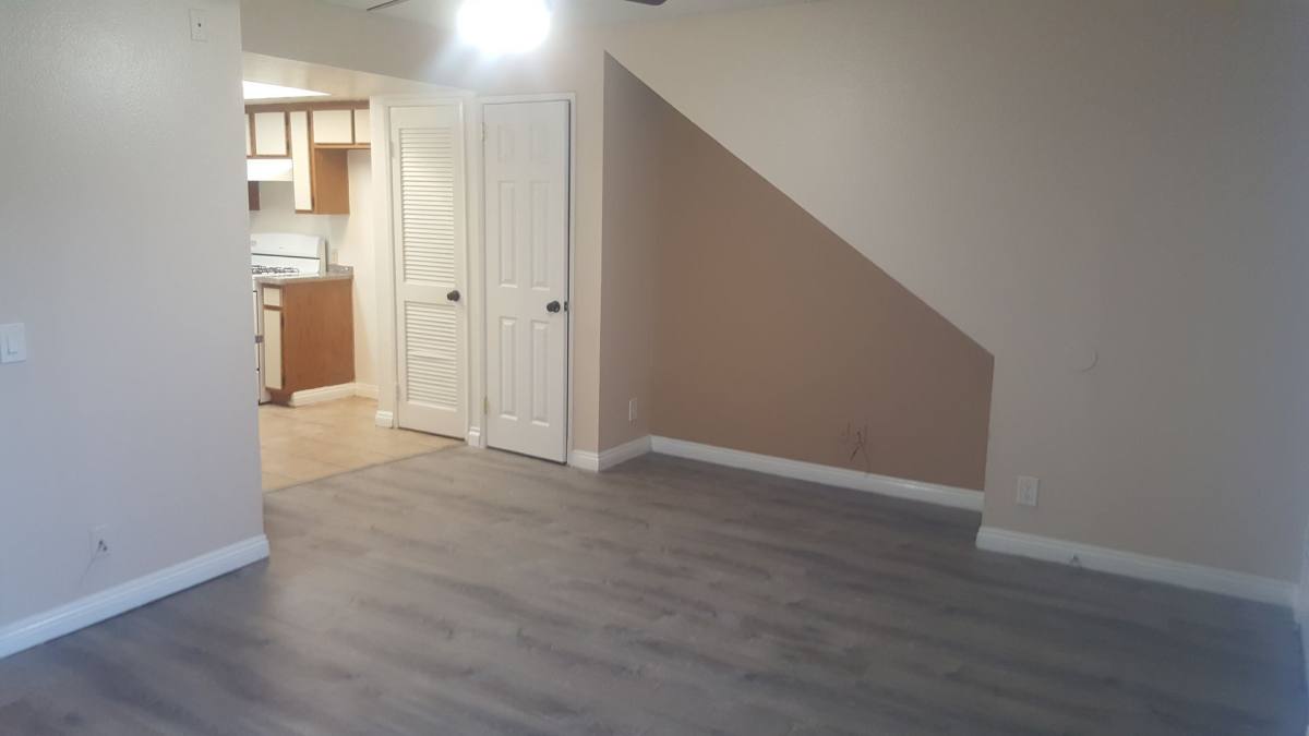 Apartment for rent at 10523 Floralita Ave, Sunland, CA 91040