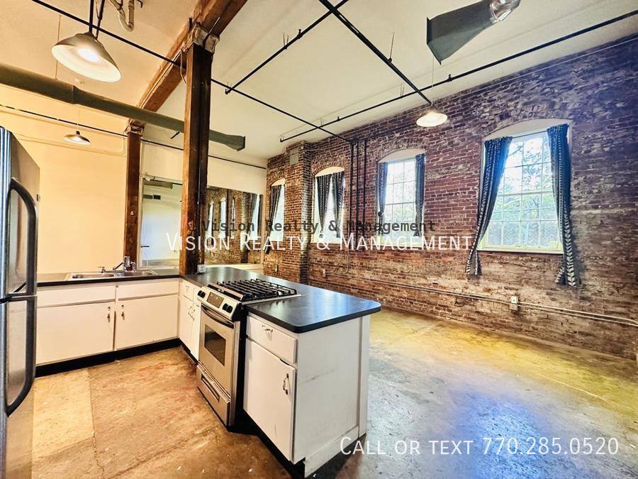 Apartment for rent at 887 W Marietta St NW, Atlanta, GA 30318