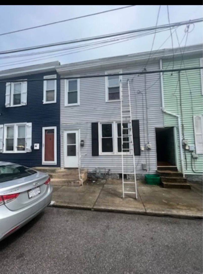 House for rent at 333 W Penn St, Carlisle, PA 17013
