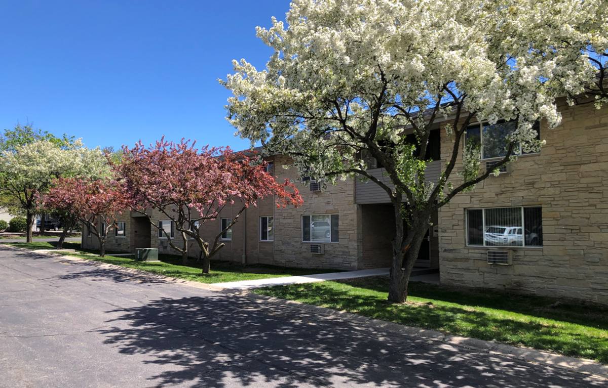 Apartment for rent at 10135 10163 W Forest Home Ave, Hales Corners, WI 53130