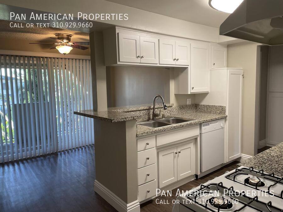 Apartment for rent at 400 Merrimac Way #45, Costa Mesa, CA 92626