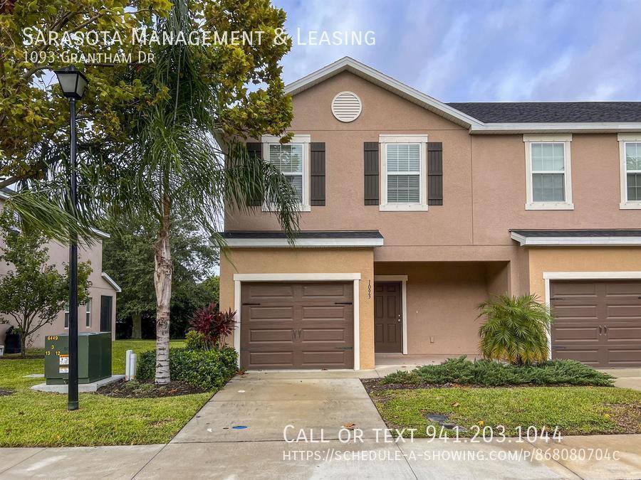 Townhouse for rent at 1093 Grantham Dr, Sarasota, FL 34234