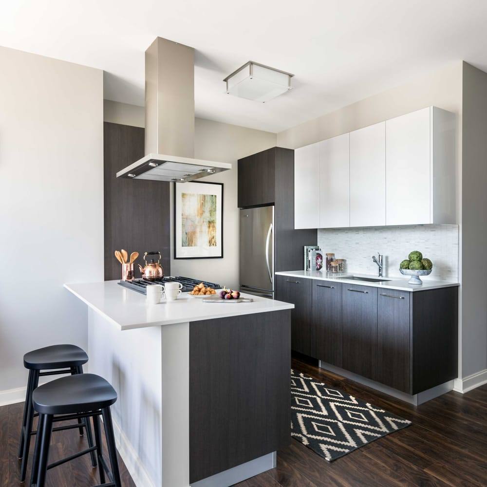 Apartment for rent at 111 W Wacker Dr, Chicago, IL 60601