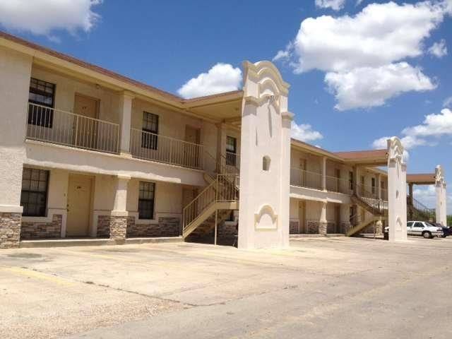 Apartment for rent at 3602 Guerrero St, Laredo, TX 78043