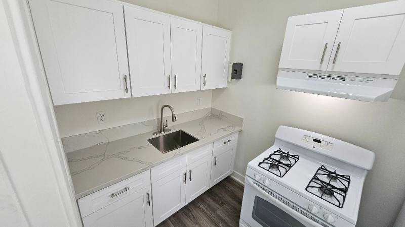 Apartment for rent at 1026 Ingraham St #205, Los Angeles, CA 90017