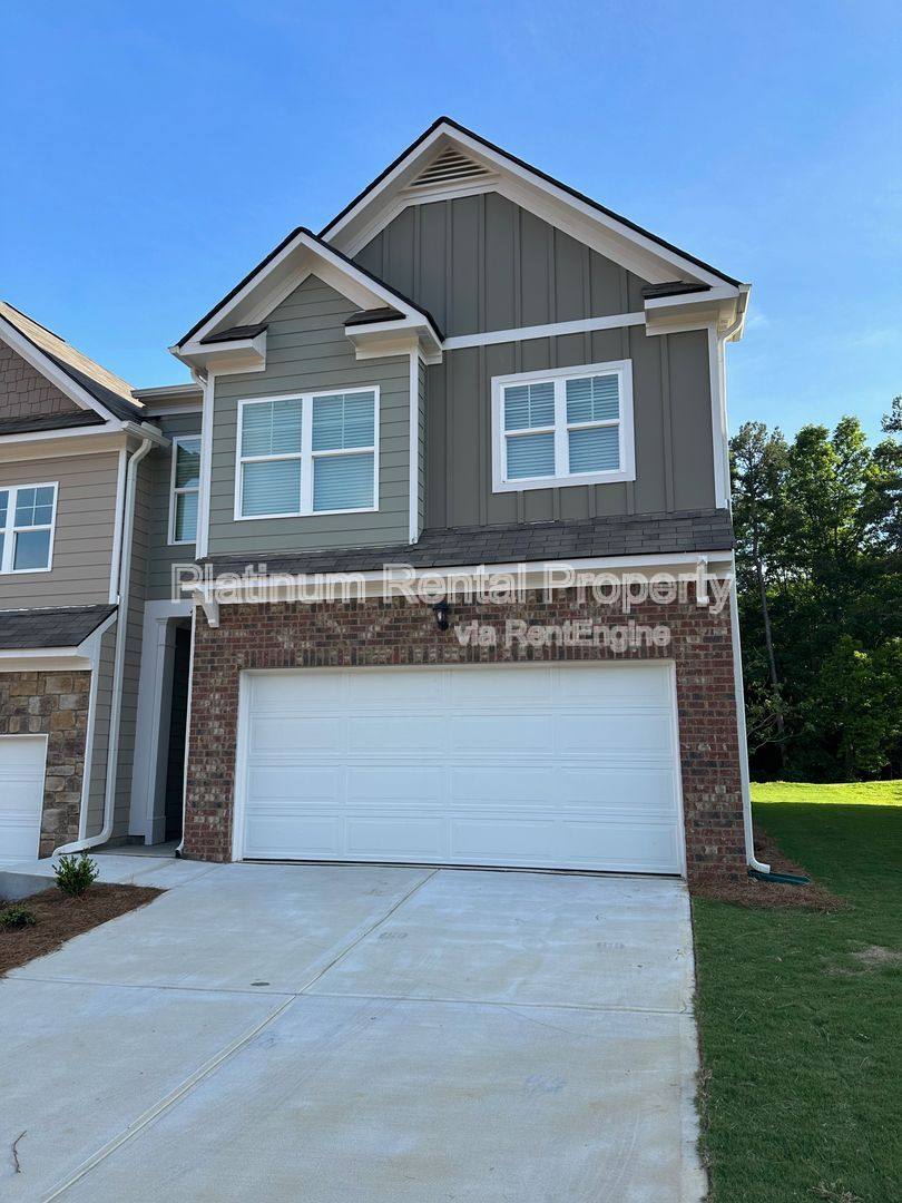 Townhouse for rent at 488 Stoneybrook Dr, Cleveland, GA 30528
