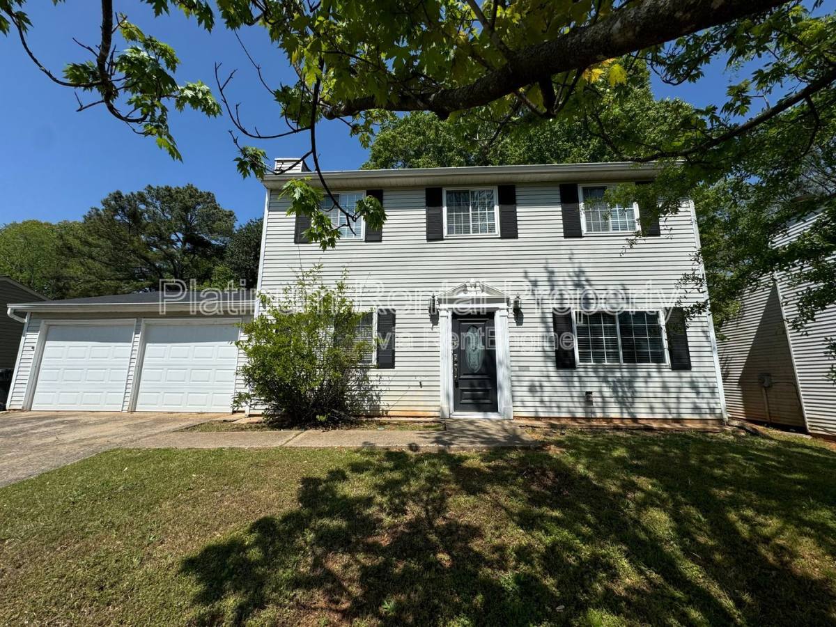 House for rent at 10550 Worthington Hills Manor, Roswell, GA 30076